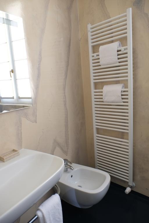 Michelangelo B&B Varenna Bagian luar foto