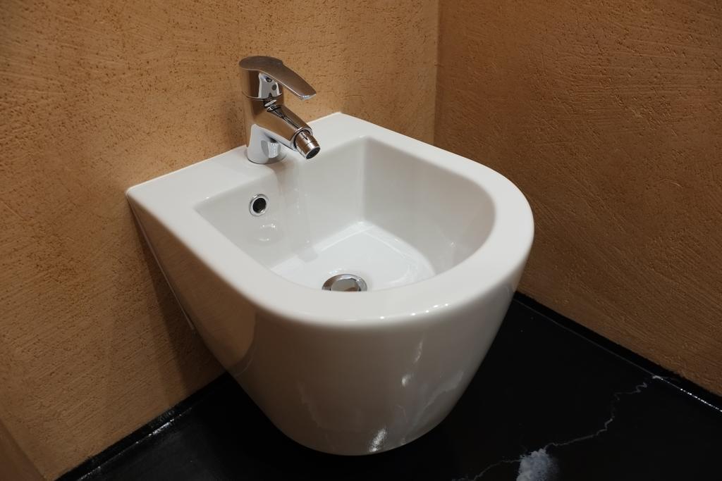 Michelangelo B&B Varenna Bagian luar foto