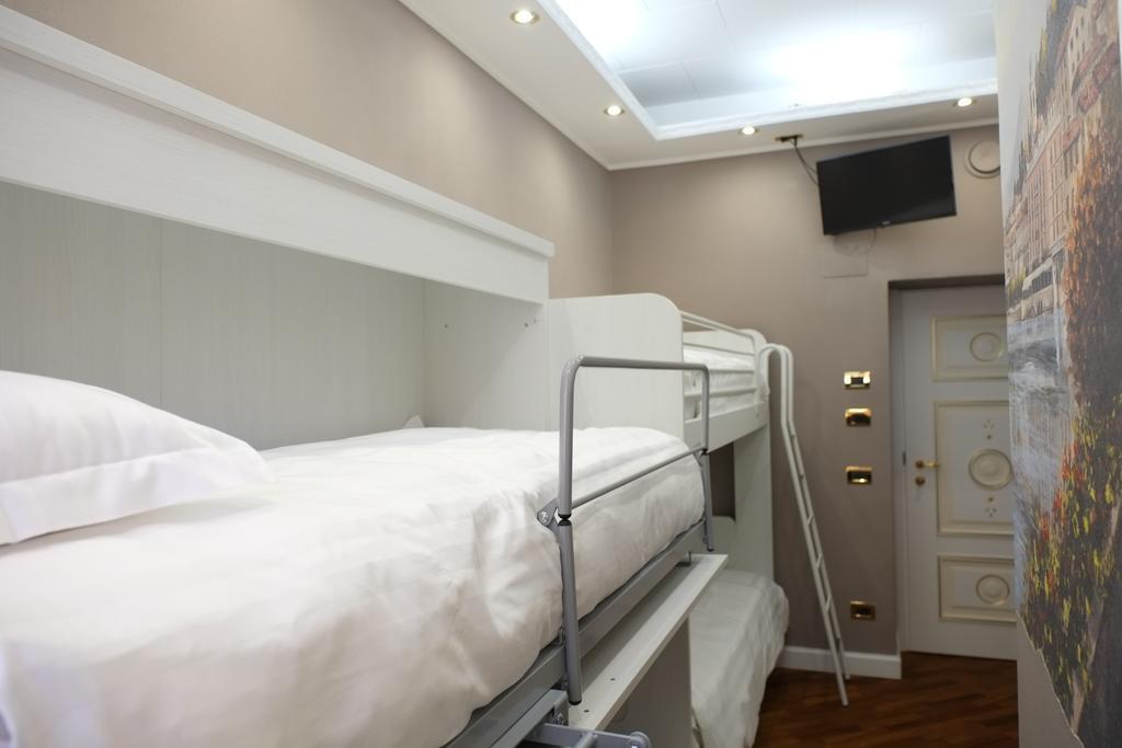 Michelangelo B&B Varenna Bagian luar foto