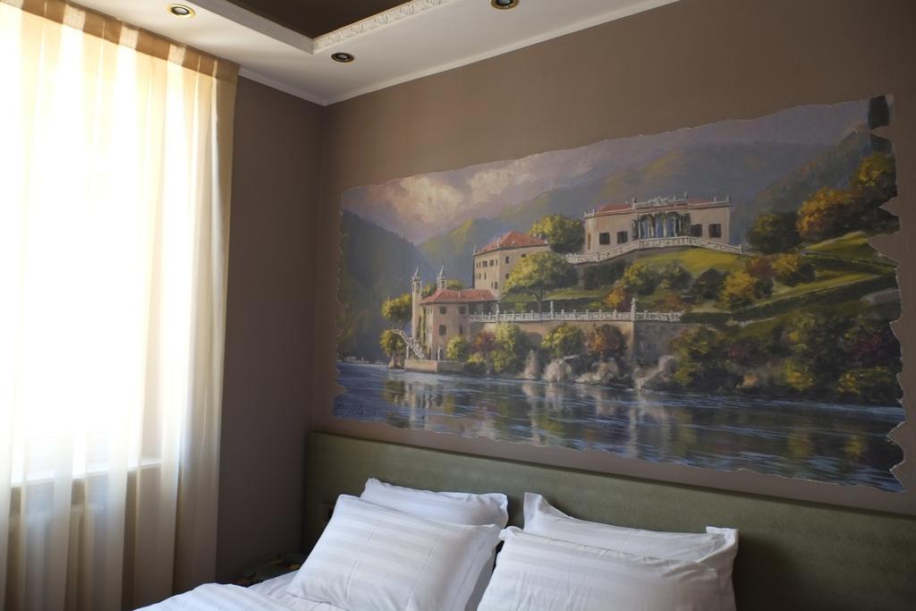 Michelangelo B&B Varenna Bagian luar foto